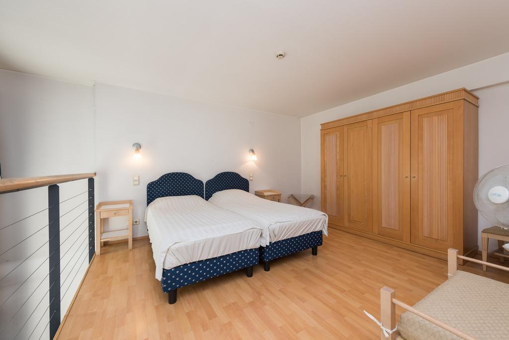 Apartamento Cozy Loft Near Old Town Tallin Exterior foto