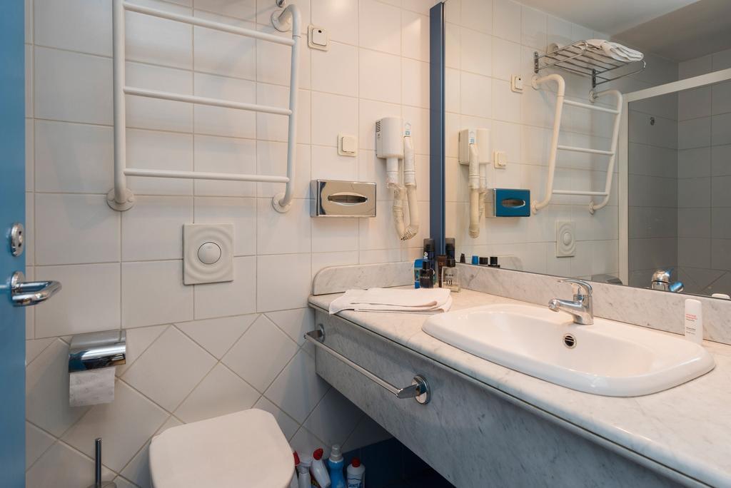 Apartamento Cozy Loft Near Old Town Tallin Exterior foto